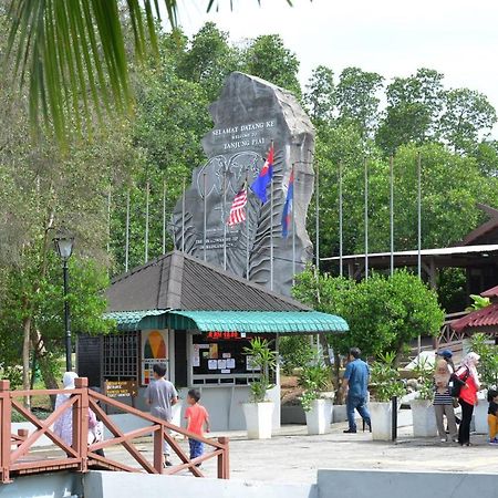 Pulai Spring Resort Kampung Kangkar Pulai Exterior foto