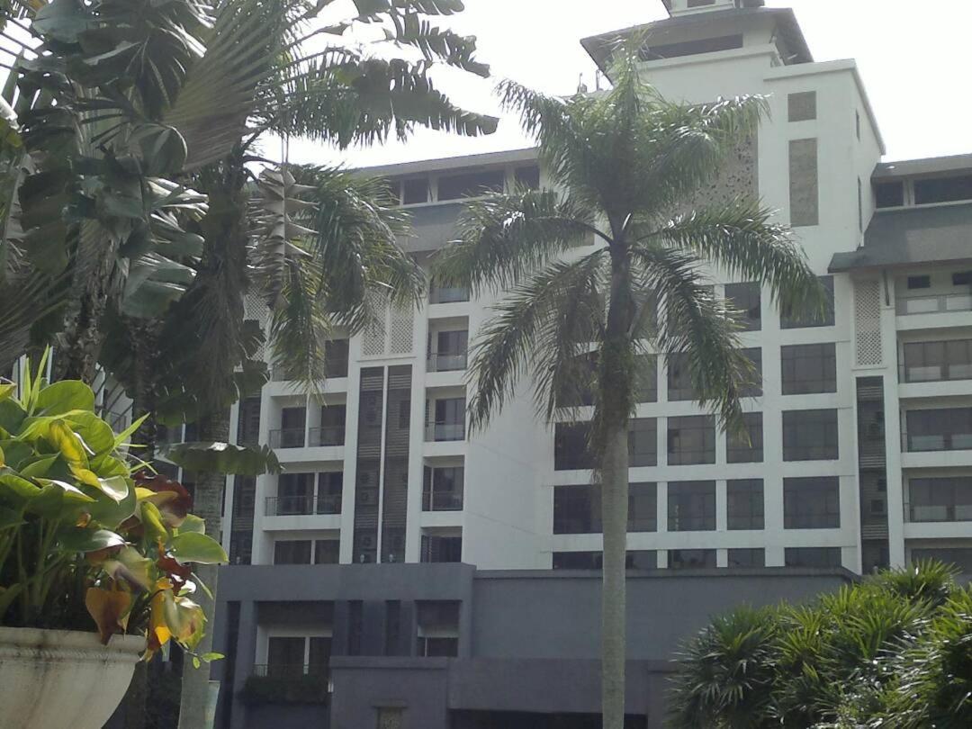 Pulai Spring Resort Kampung Kangkar Pulai Exterior foto