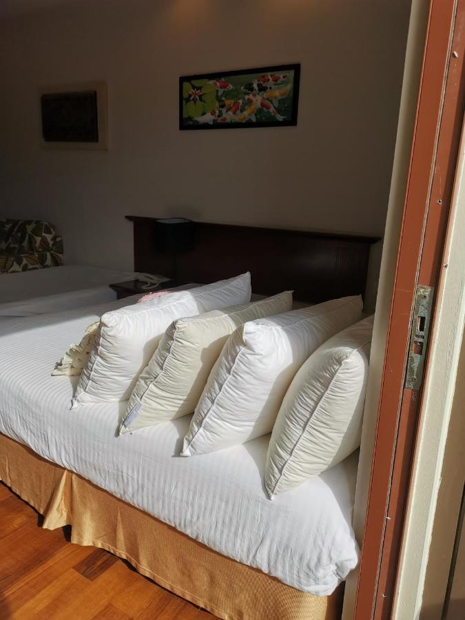 Pulai Spring Resort Kampung Kangkar Pulai Exterior foto